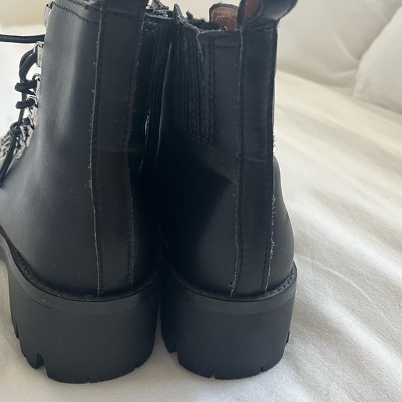 ✨SALE✨JEFFREY CAMPBELL Stanley Lace Up Hiker Combat Boot Black SIZE 7 Shearling - Picture 12 of 16